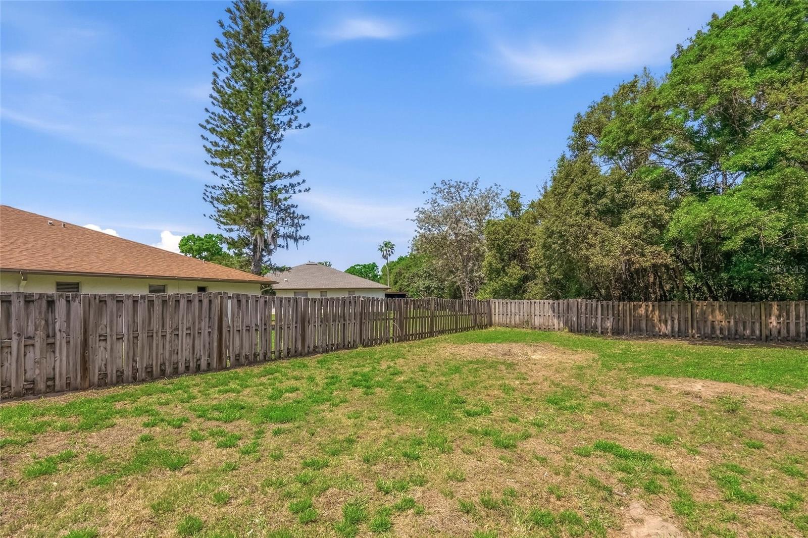 VILLAGE OF WOODLAND HILLS UNIT 1 - Residential