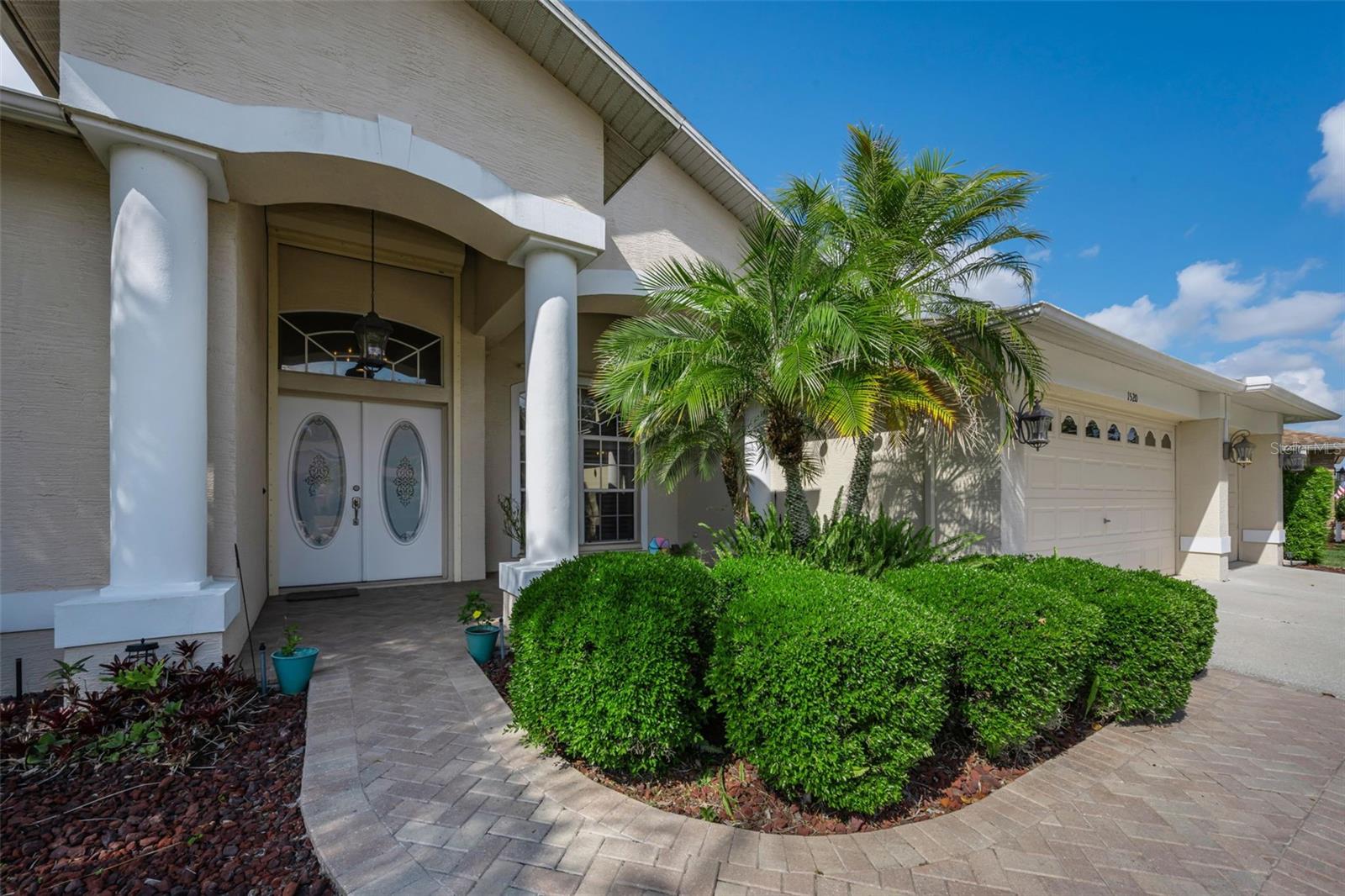 1520 WINDING WILLOW DRIVE