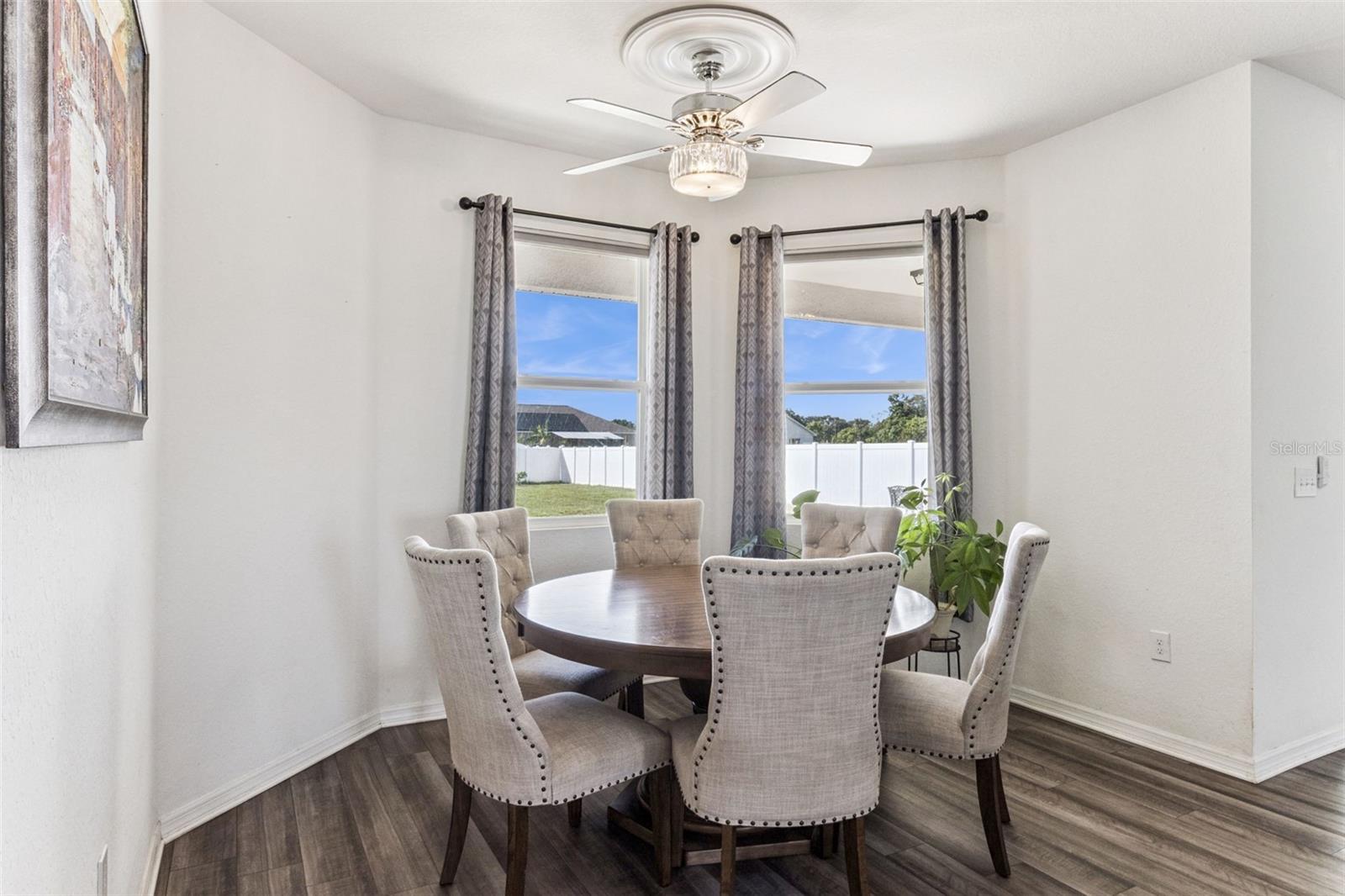 PALM X - Residential