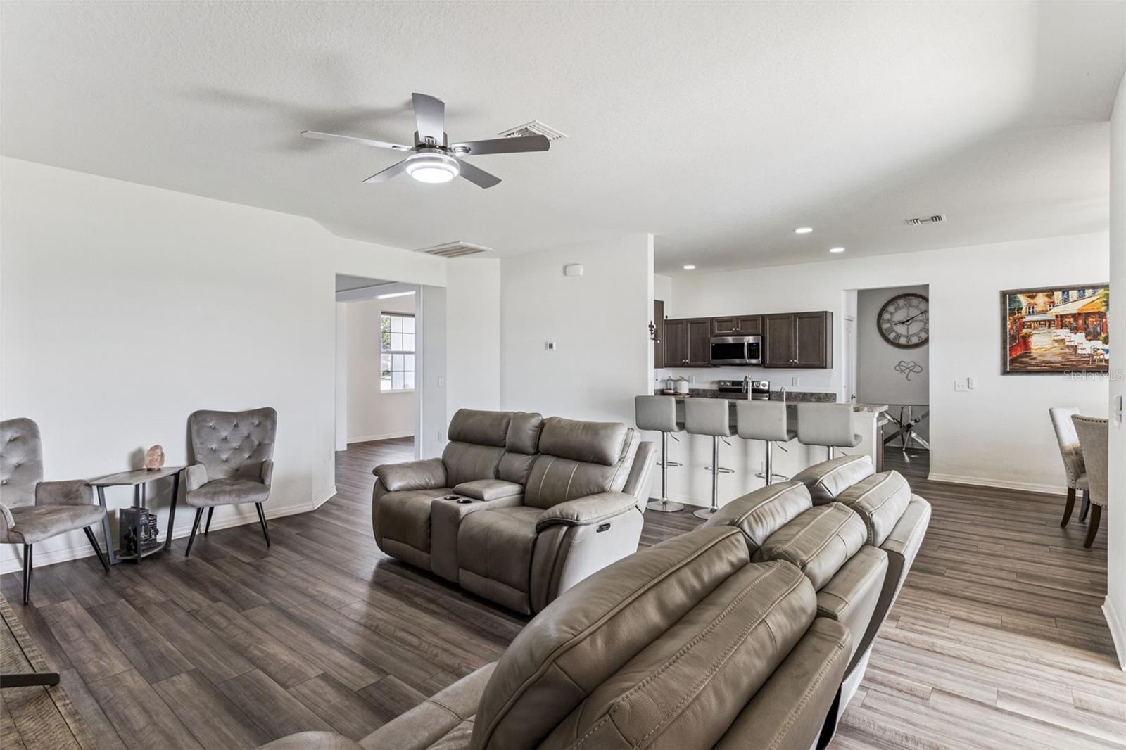 PALM X - Residential