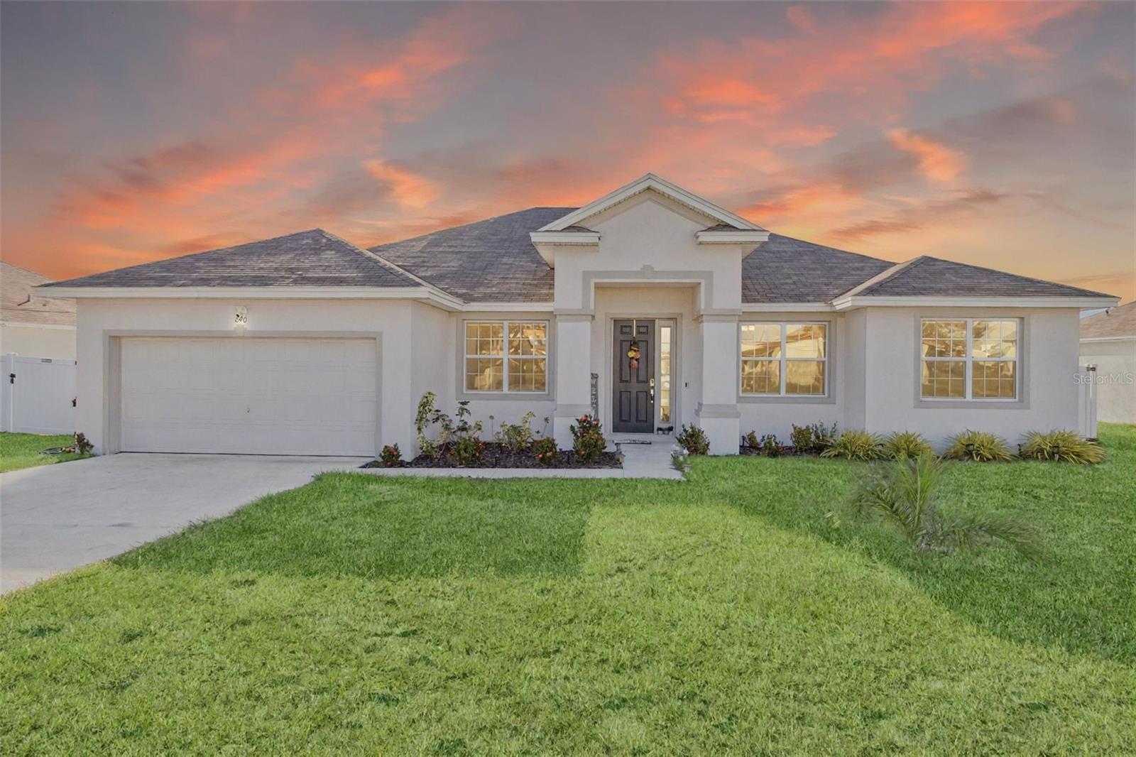 PALM X - Residential