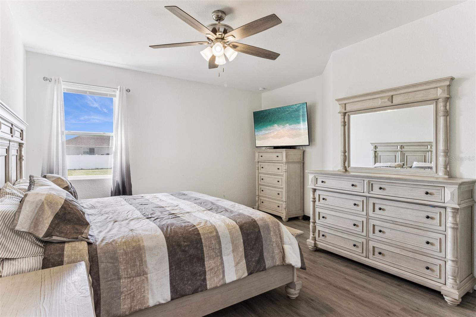 PALM X - Residential