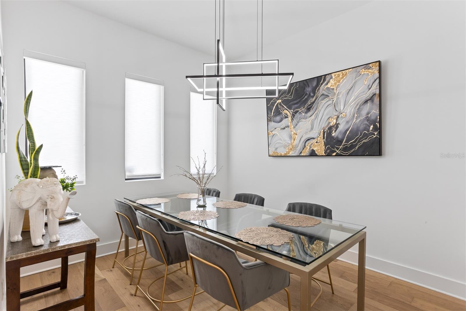 CRESCENT PARK - Residential