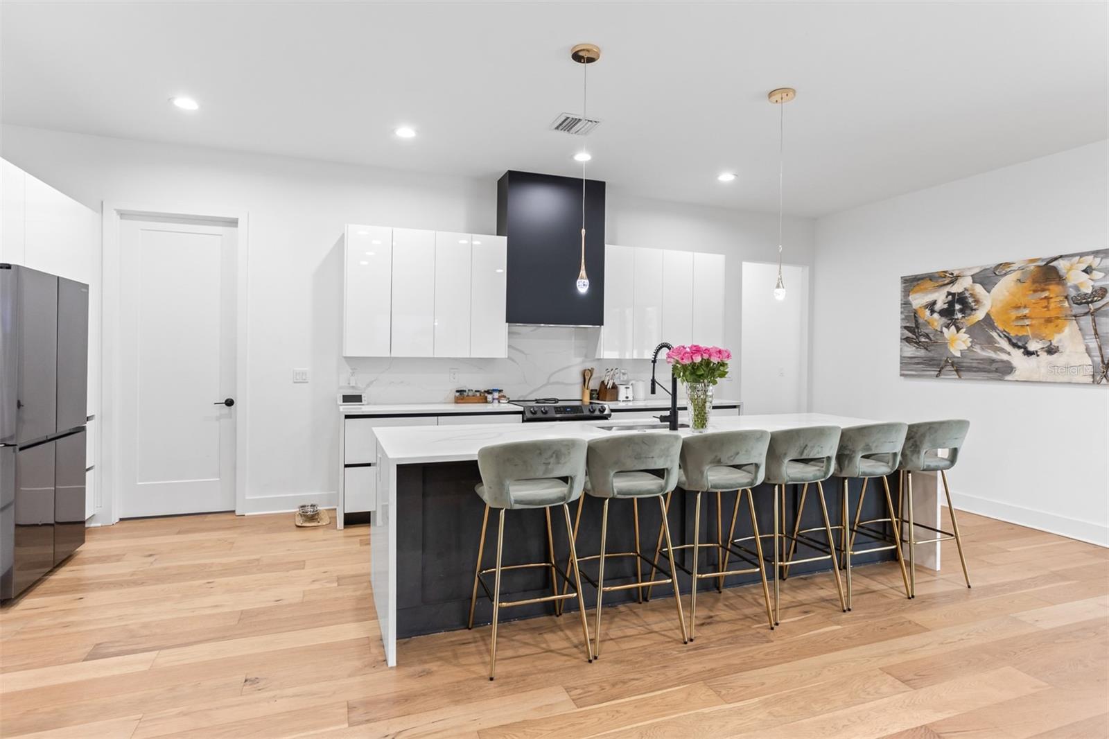 CRESCENT PARK - Residential