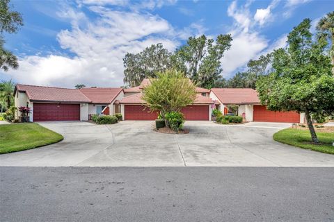 Photo of 603 Waterwood Drive, Yalaha, FL 34797 (MLS # G5103023)