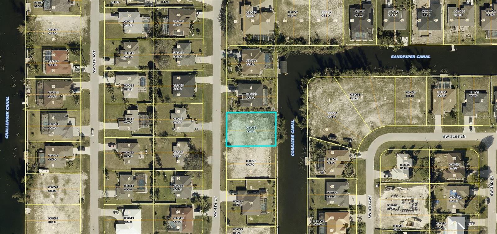 CAPE CORAL - Land