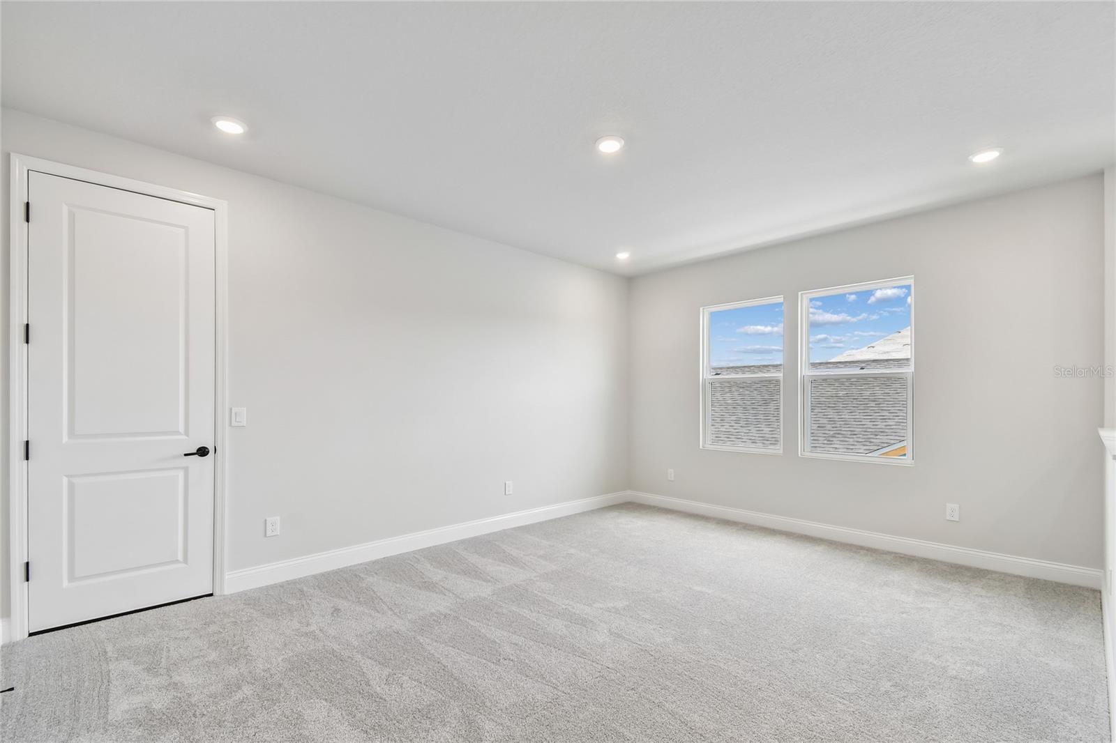 OAKFIELD AT MOUNT DORA - Residential