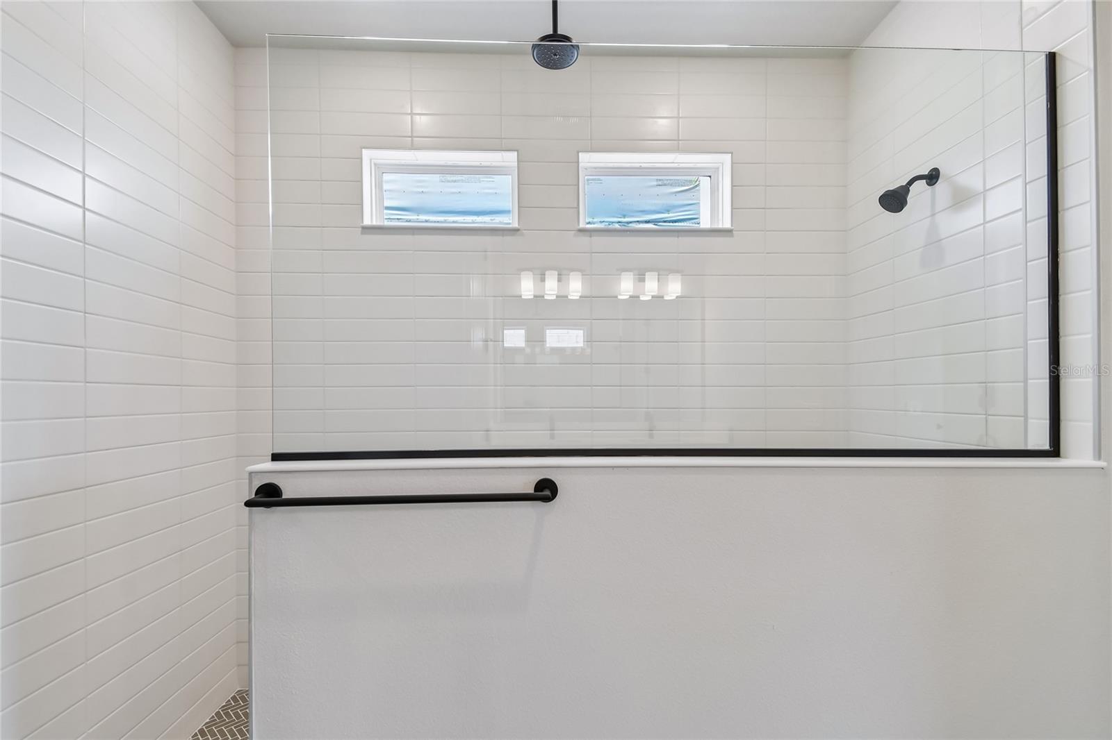 OAKFIELD AT MOUNT DORA - Residential