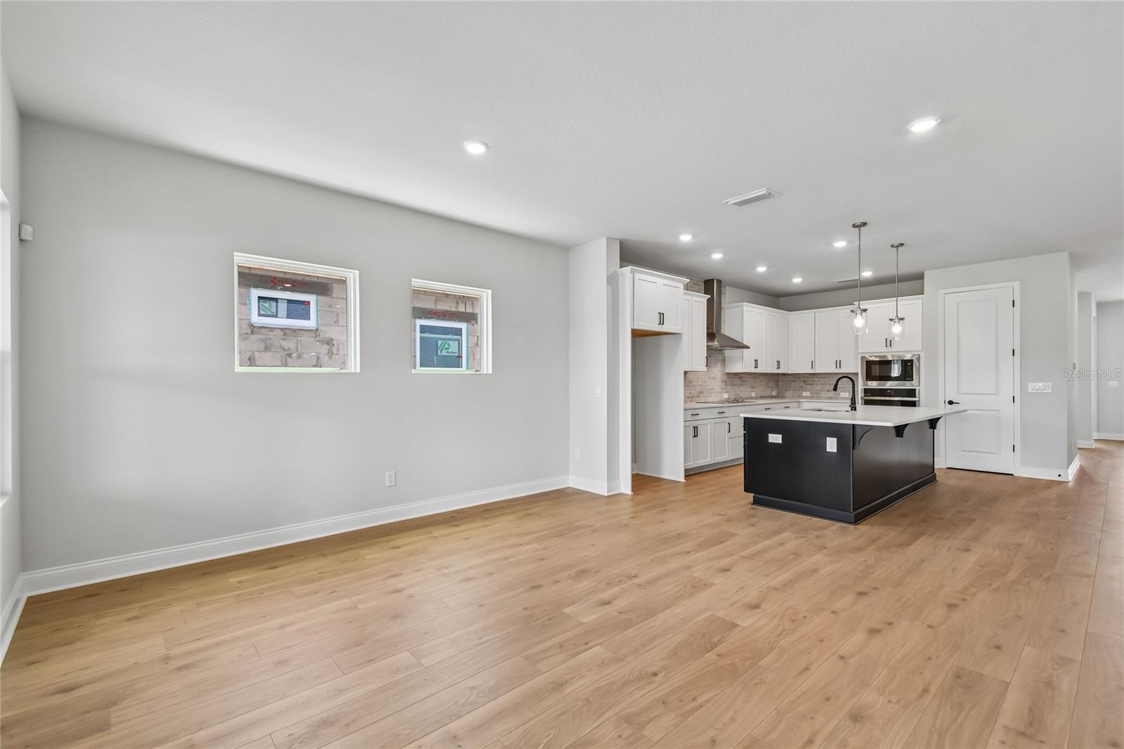 OAKFIELD AT MOUNT DORA - Residential