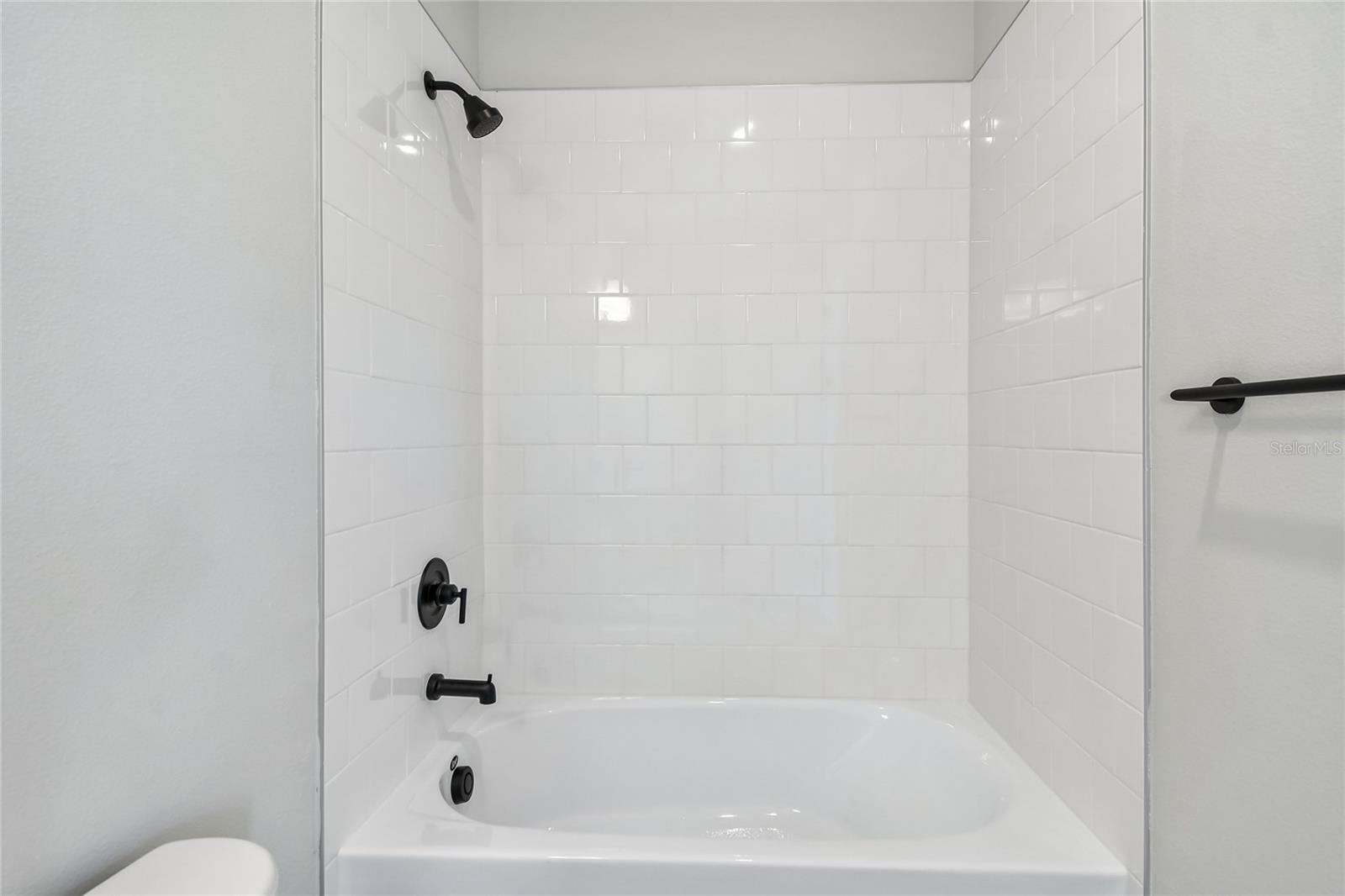 OAKFIELD AT MOUNT DORA - Residential