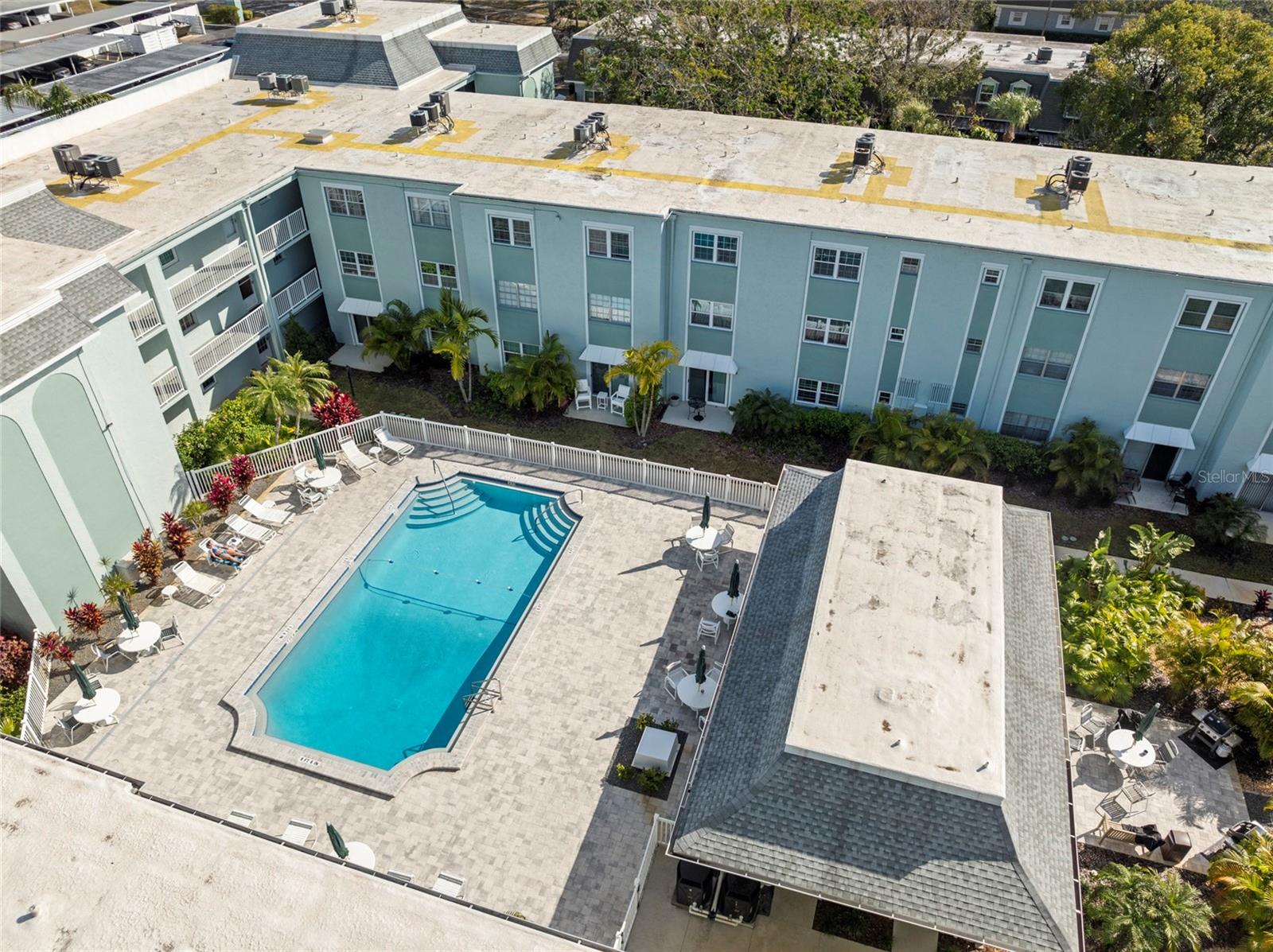 1706 BELLEAIR FOREST DRIVE 348