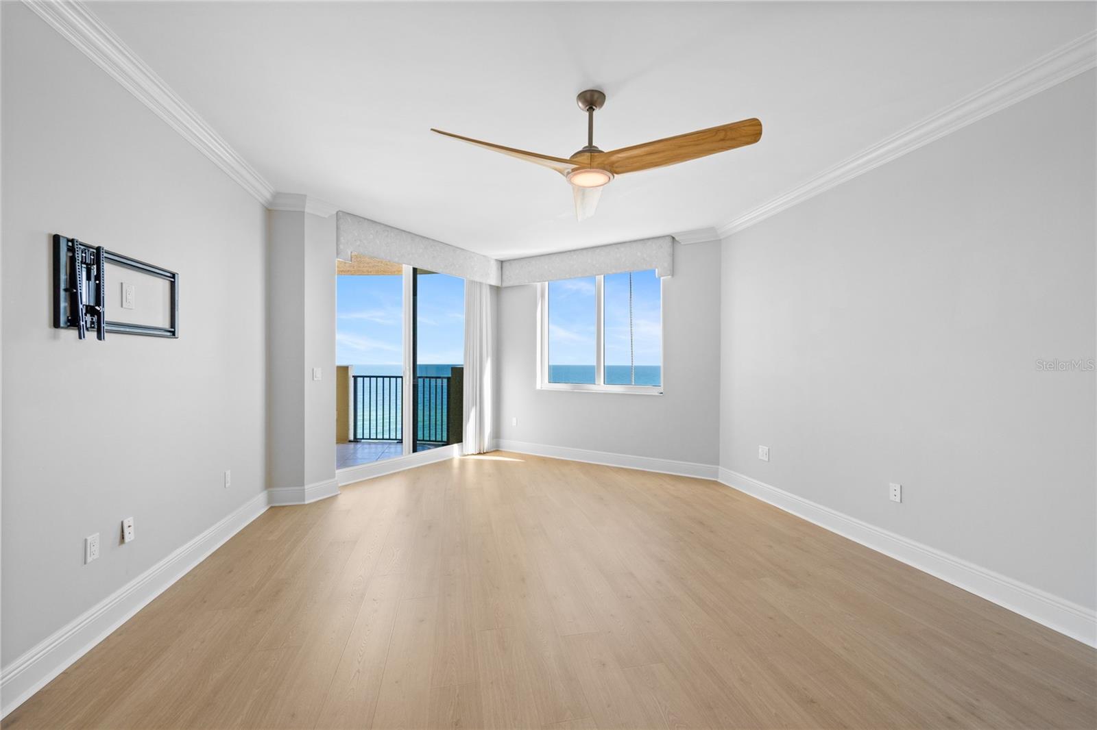 HAMMOCK DUNES - Residential