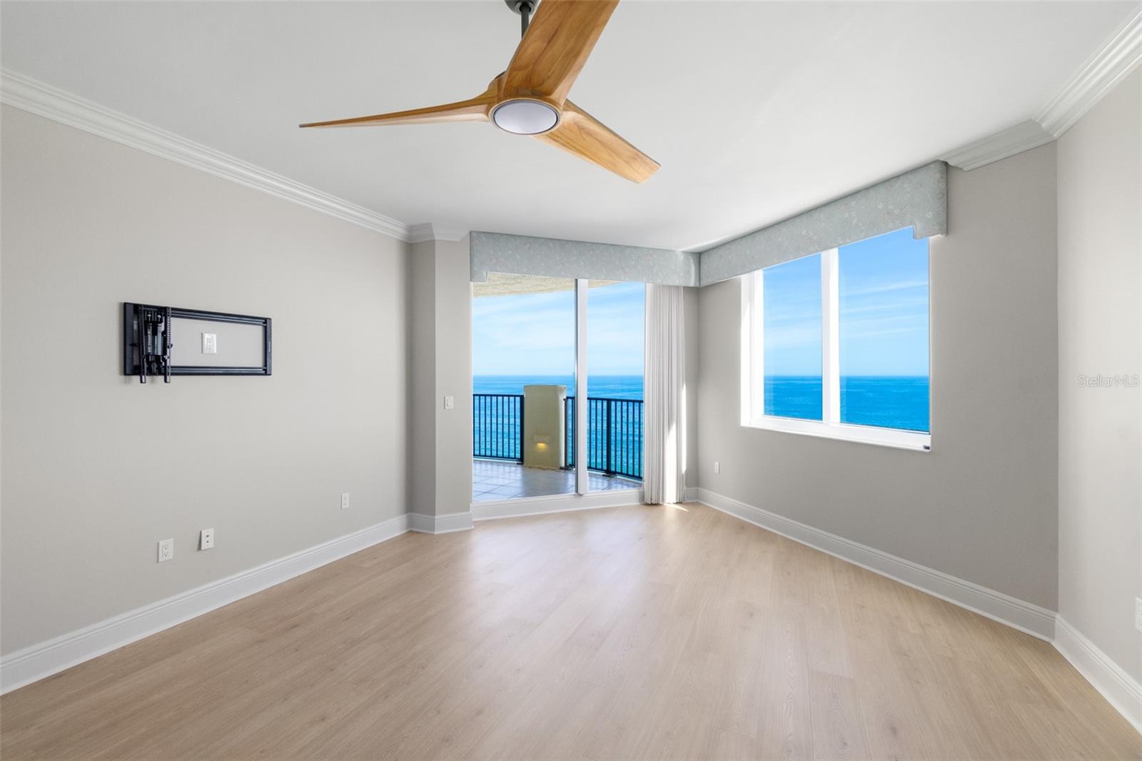 HAMMOCK DUNES - Residential