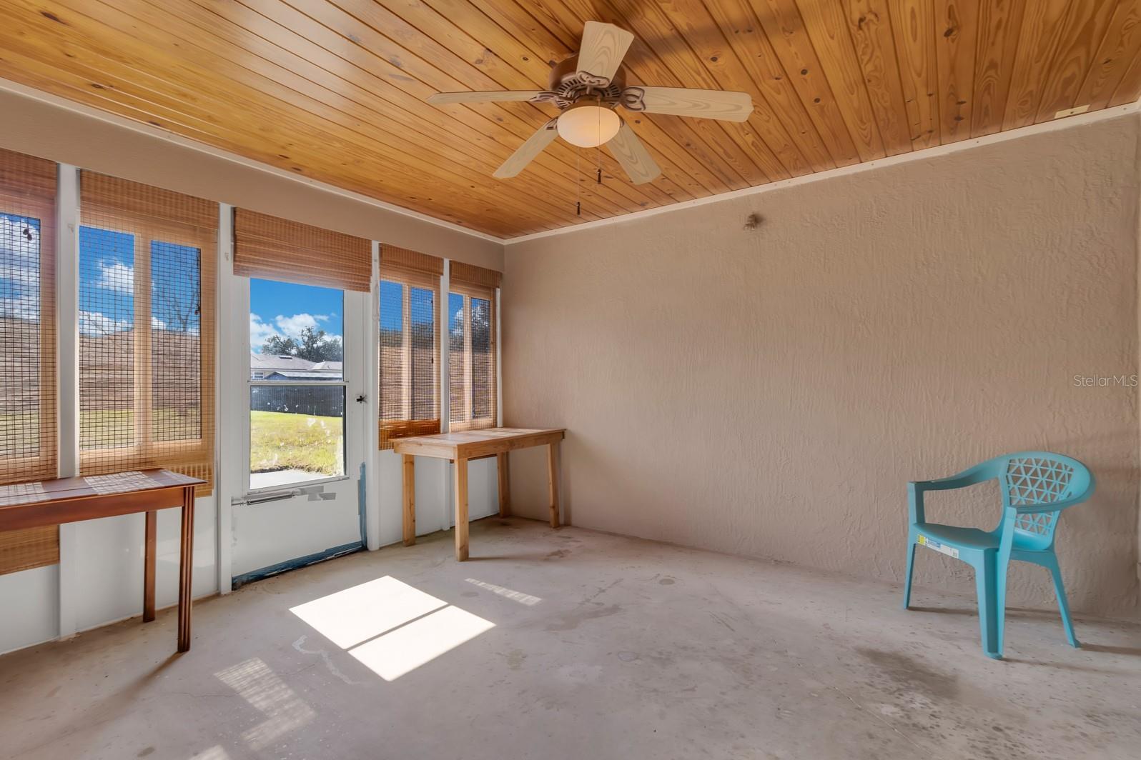 MEADOW SPGS - Residential