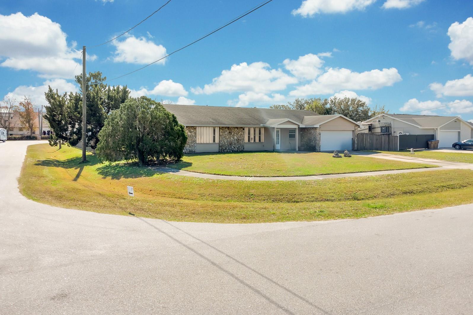 1141 MEADOW SPRING COURT