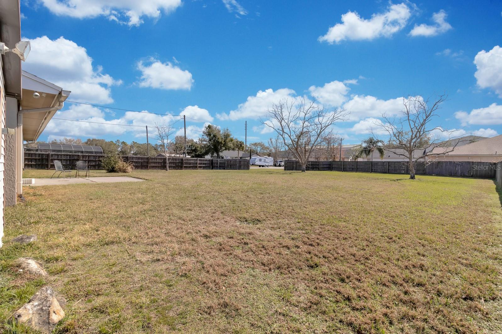 MEADOW SPGS - Residential