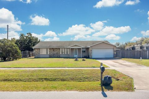 Photo of 1141 Meadow Spring Court, Kissimmee, FL 34744 (MLS # S5144823)