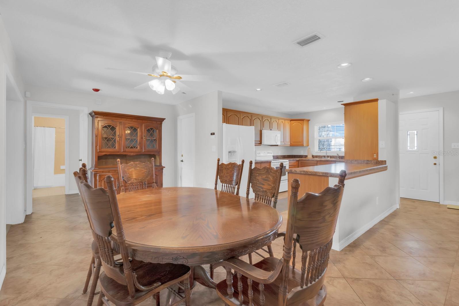 MEADOW SPGS - Residential