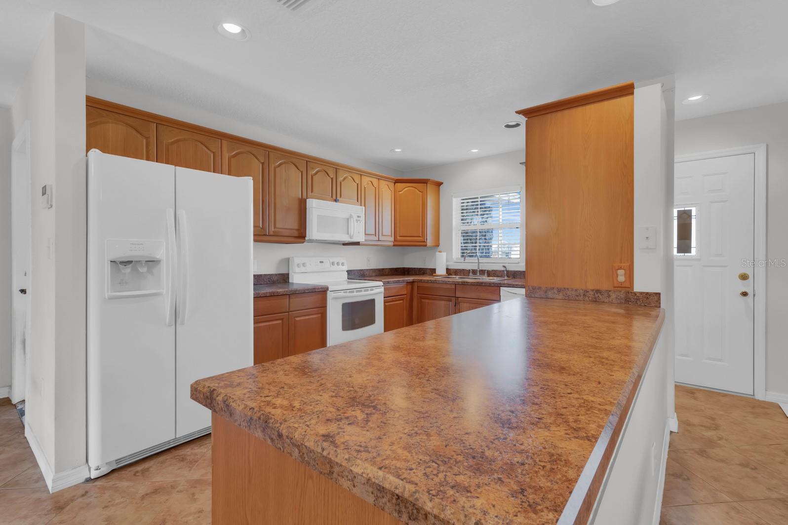 MEADOW SPGS - Residential