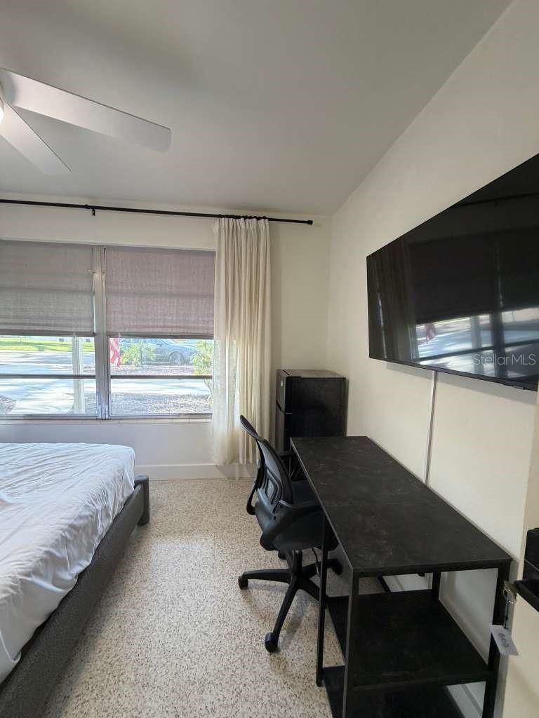 DE SOTO COUNTRY CLUB COLONY - Residential Lease
