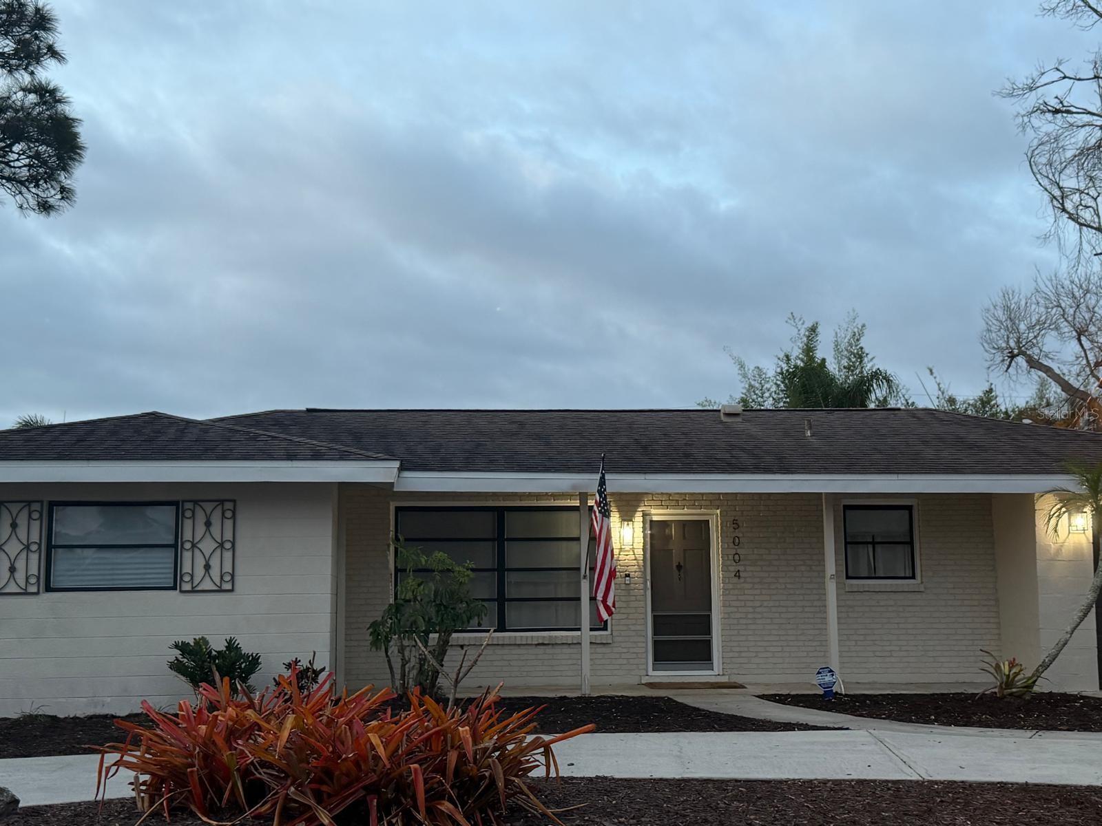 DE SOTO COUNTRY CLUB COLONY - Residential Lease