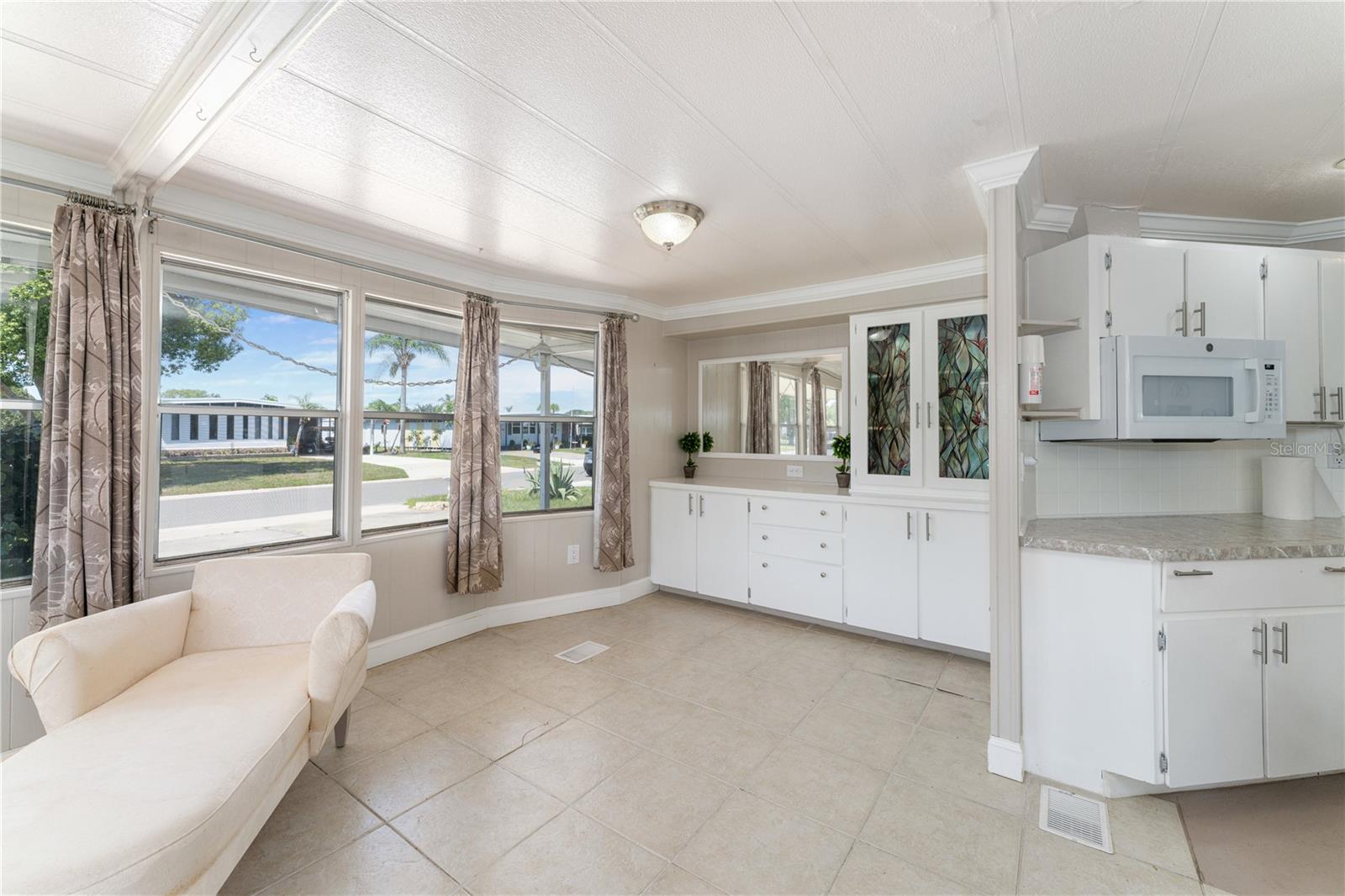 TAVARES LAKE FRANCES ESTATES - Residential
