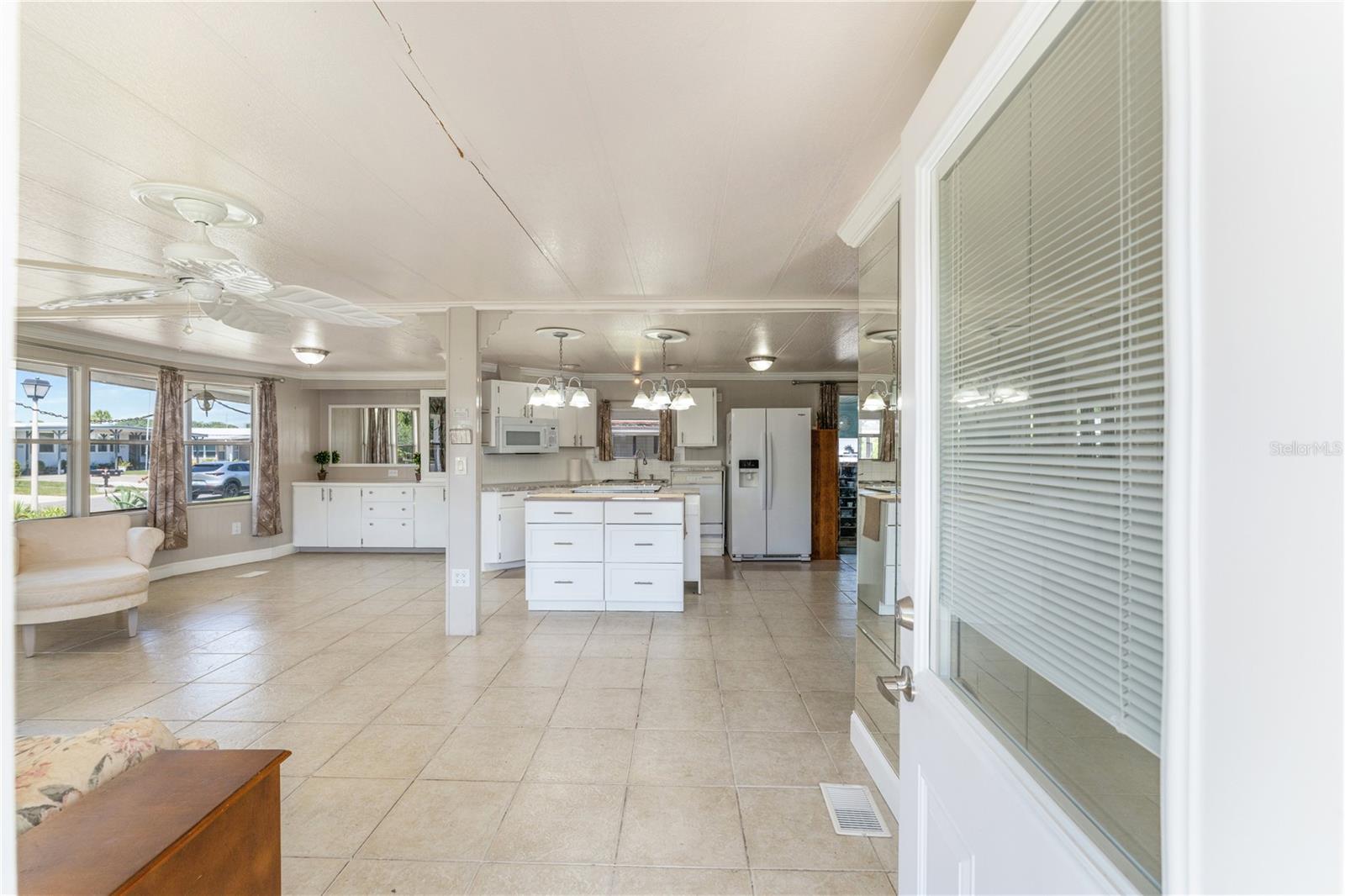 TAVARES LAKE FRANCES ESTATES - Residential
