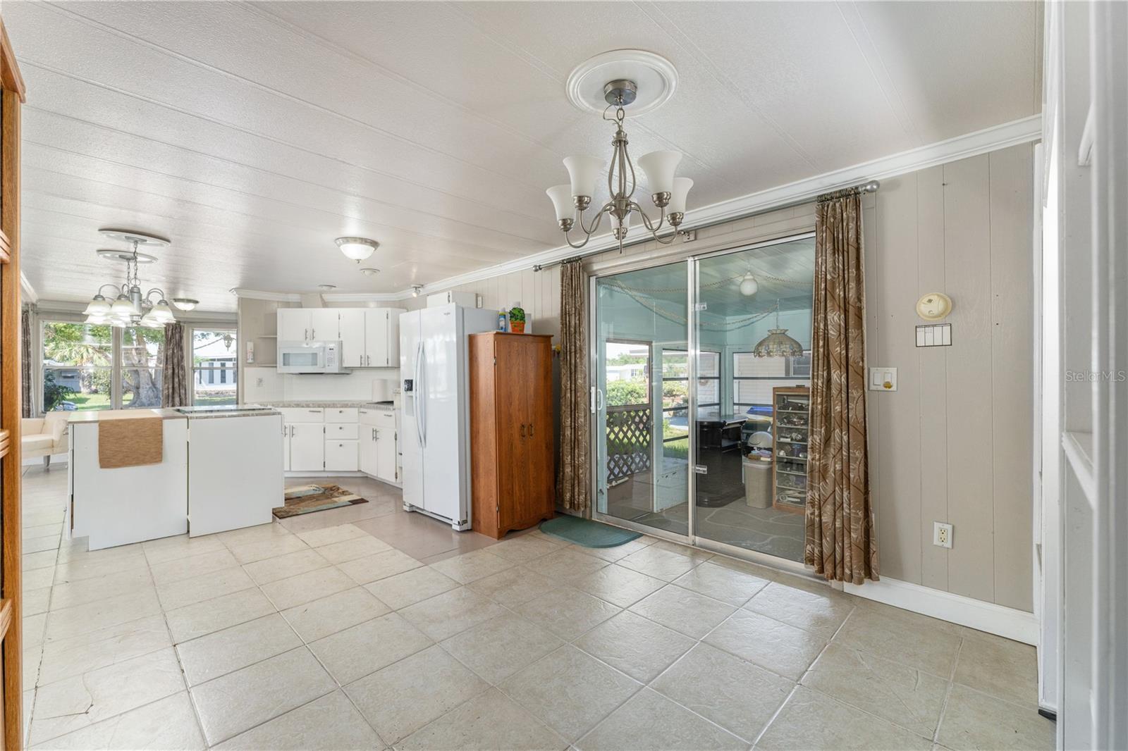 TAVARES LAKE FRANCES ESTATES - Residential