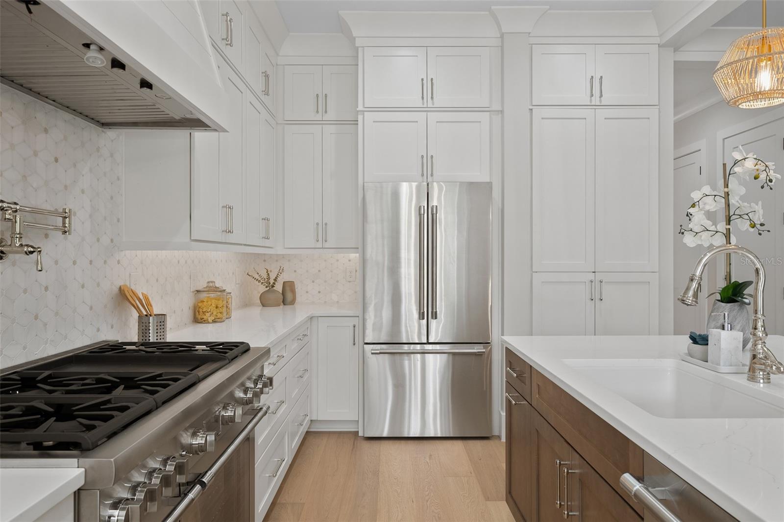 HENDERSON BEACH - Residential