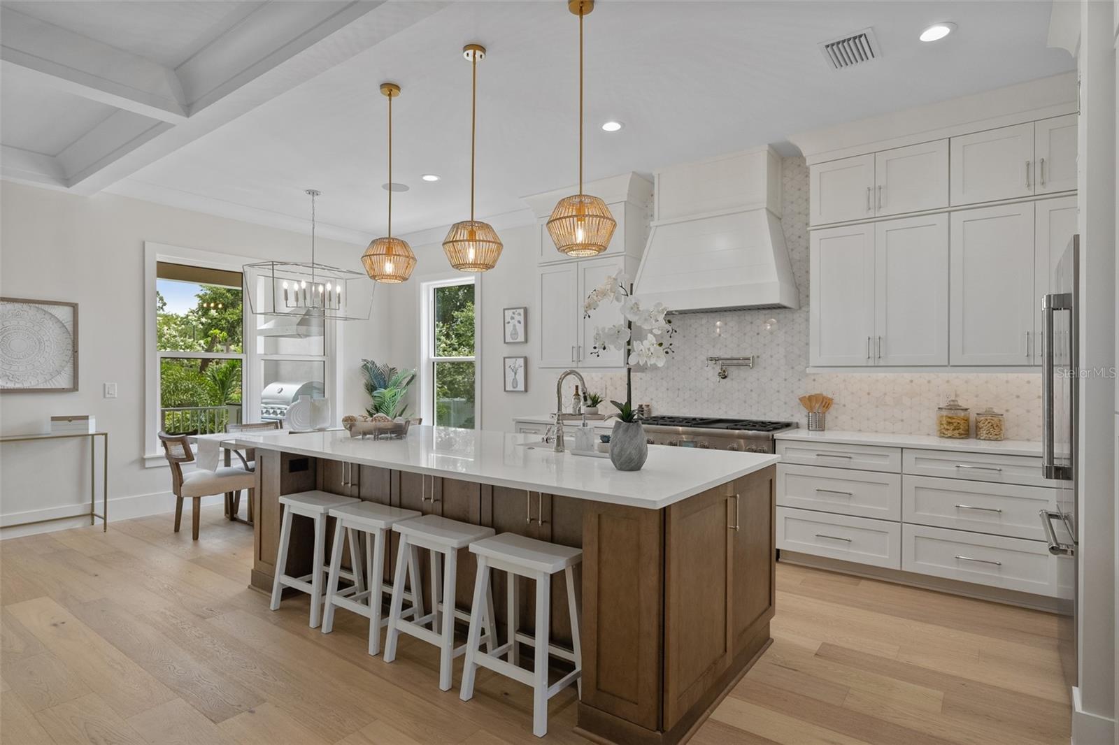 HENDERSON BEACH - Residential