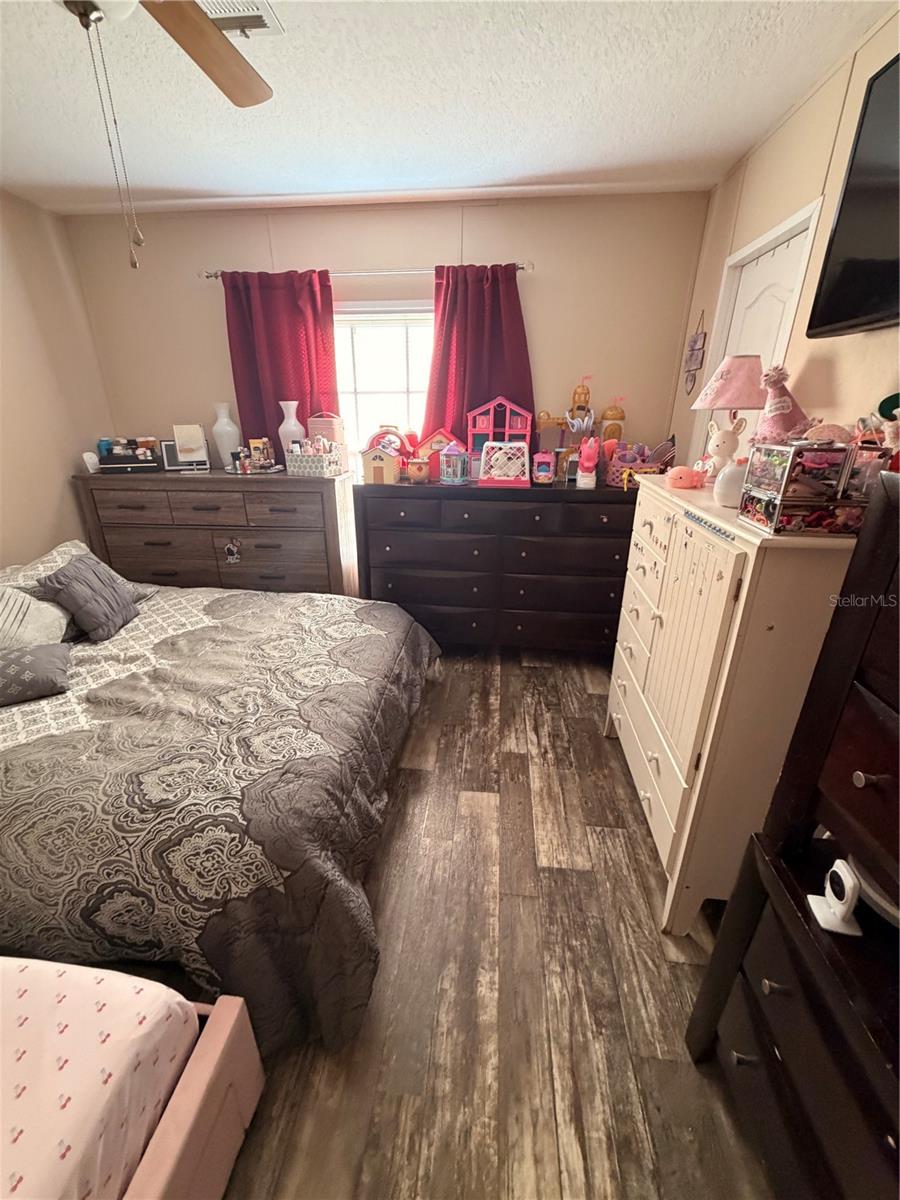 ACREAGE - Residential