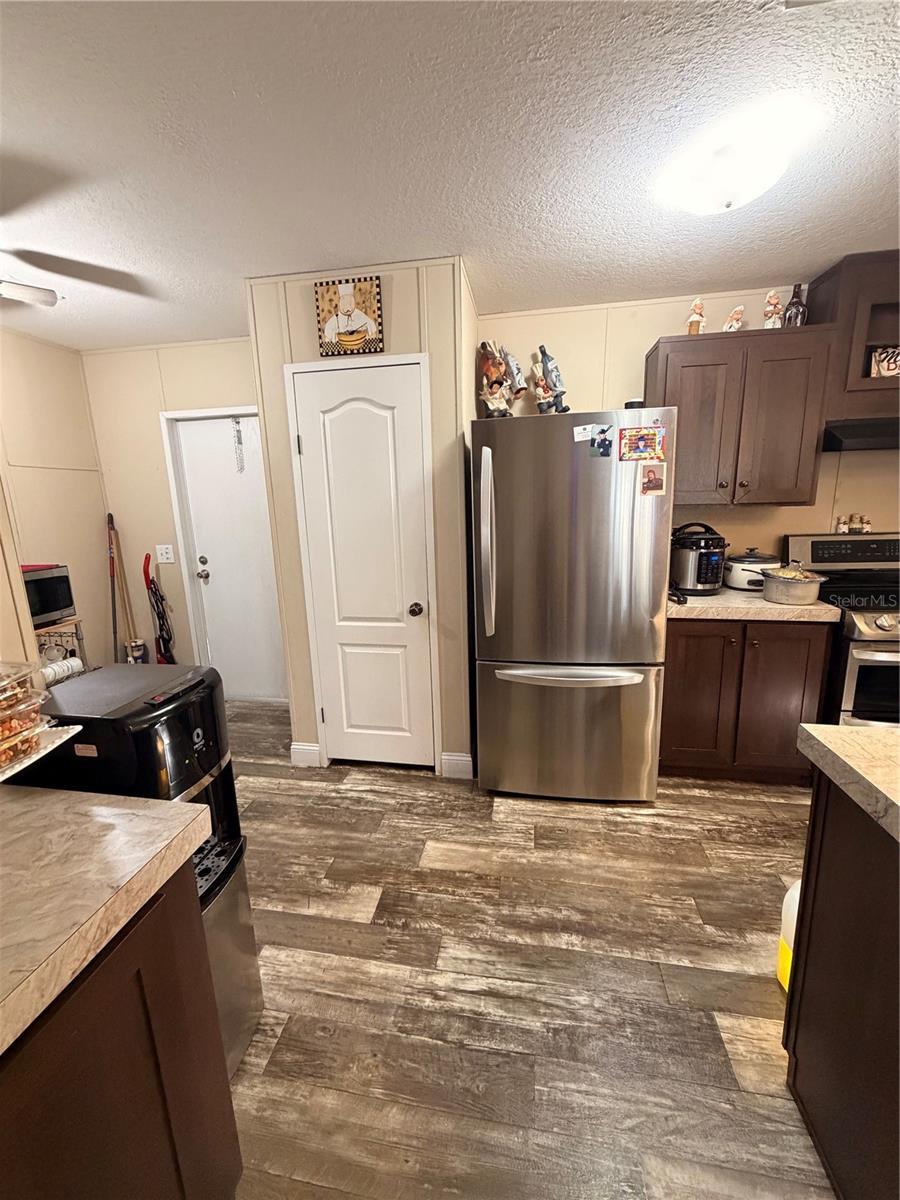 ACREAGE - Residential