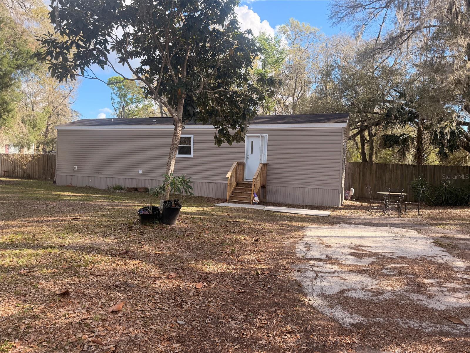 ACREAGE - Residential