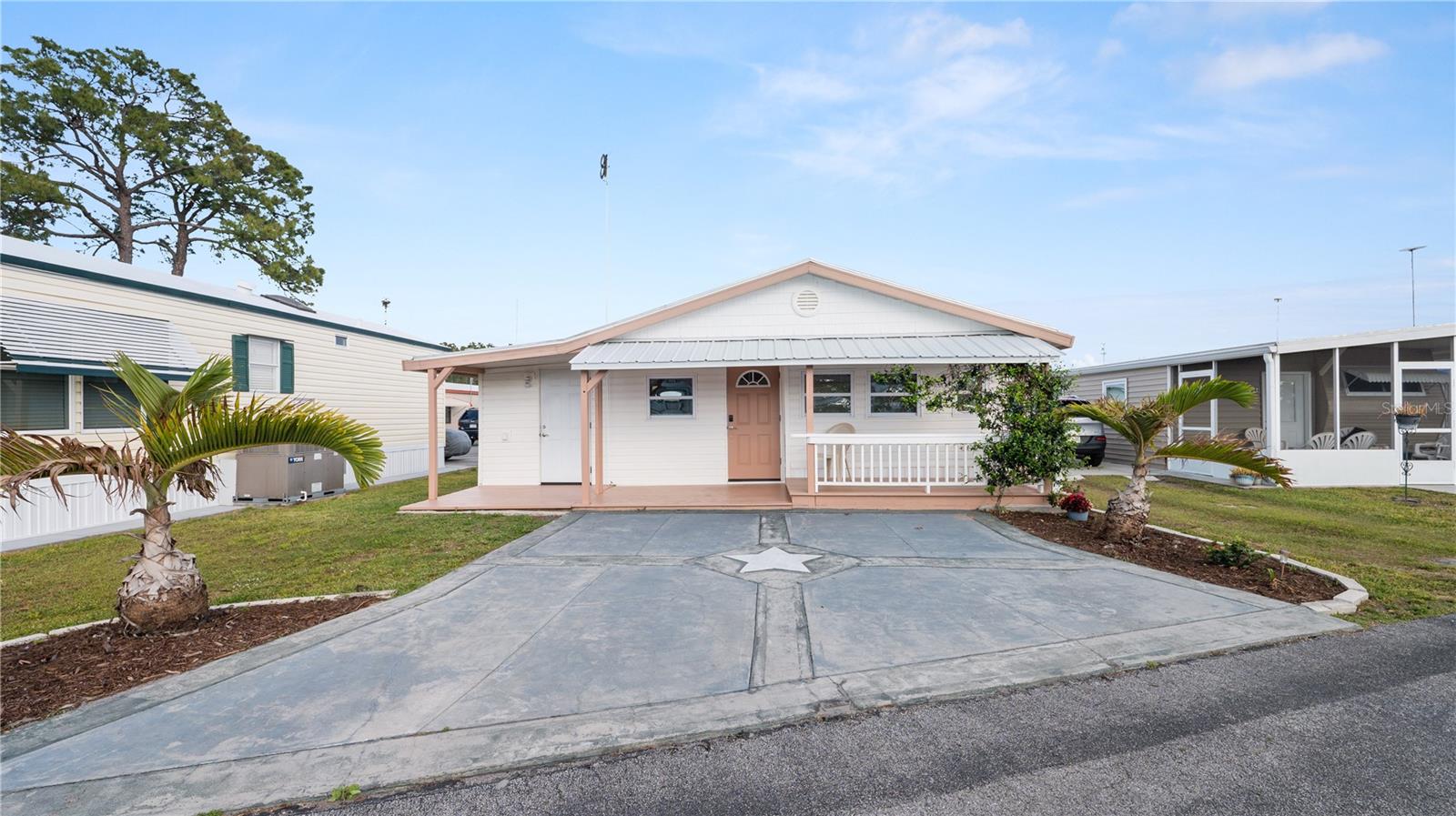 FAIRVIEW VILLAGE - Residential