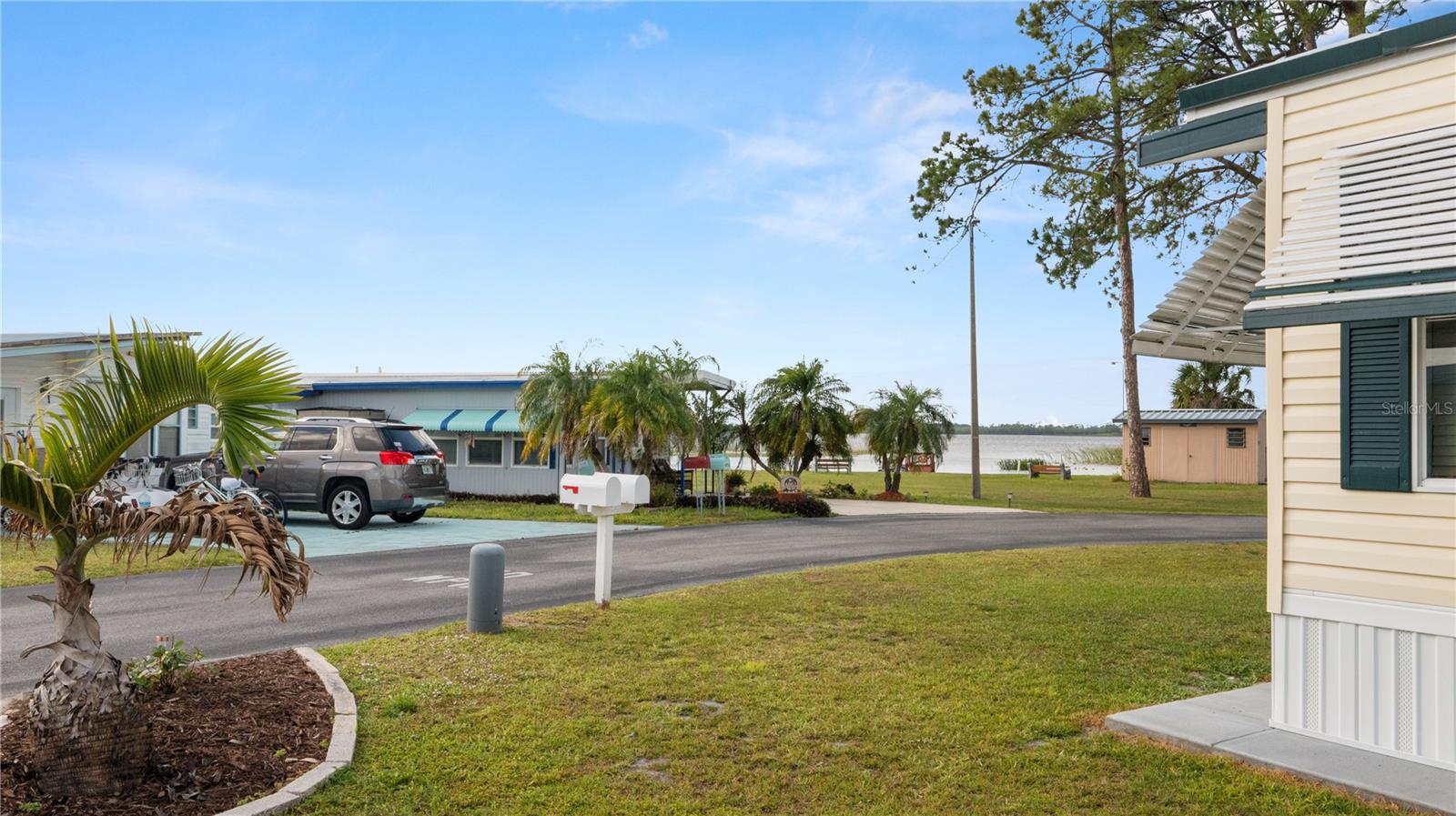 FAIRVIEW VILLAGE - Residential