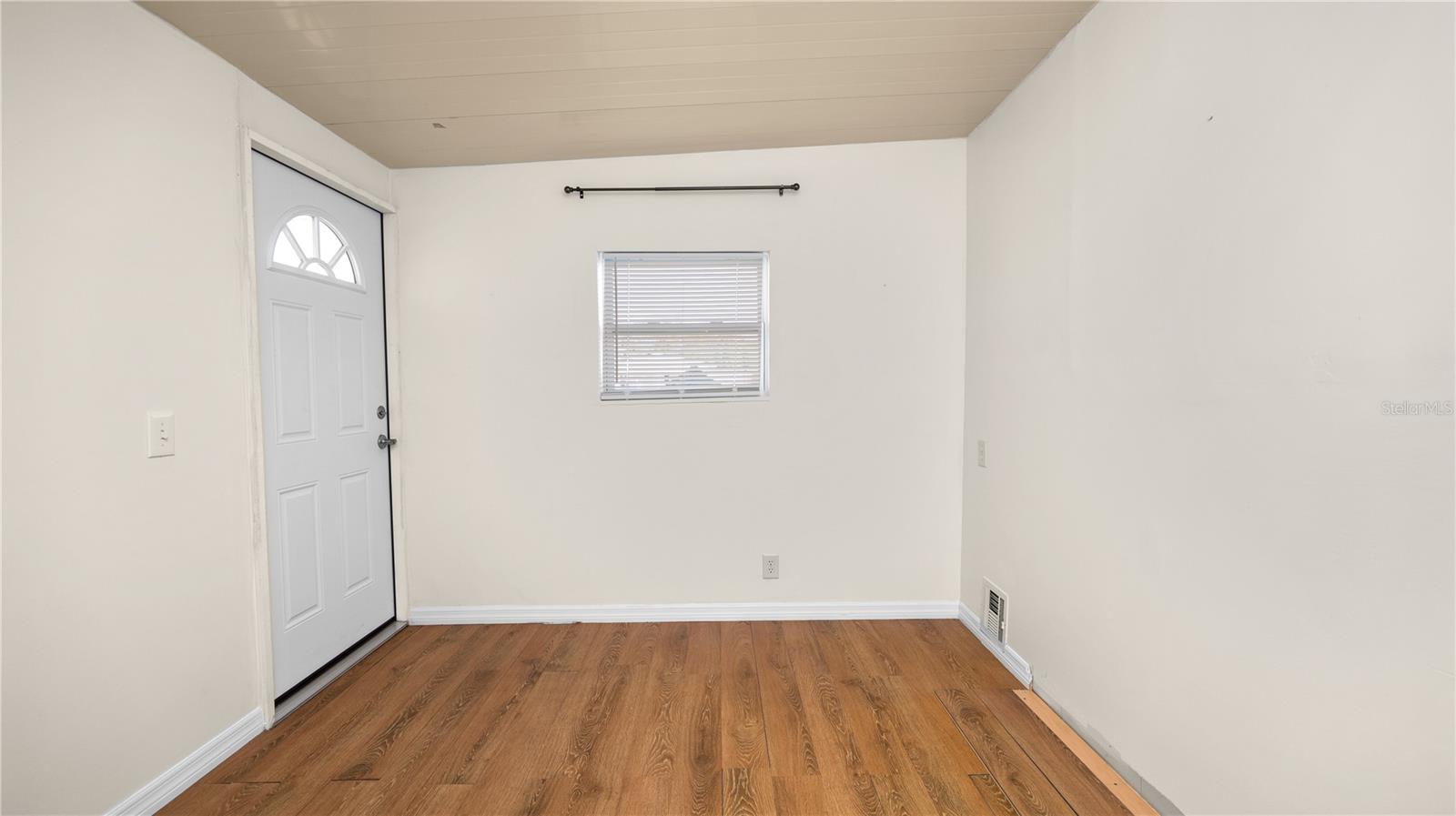 FAIRVIEW VILLAGE - Residential