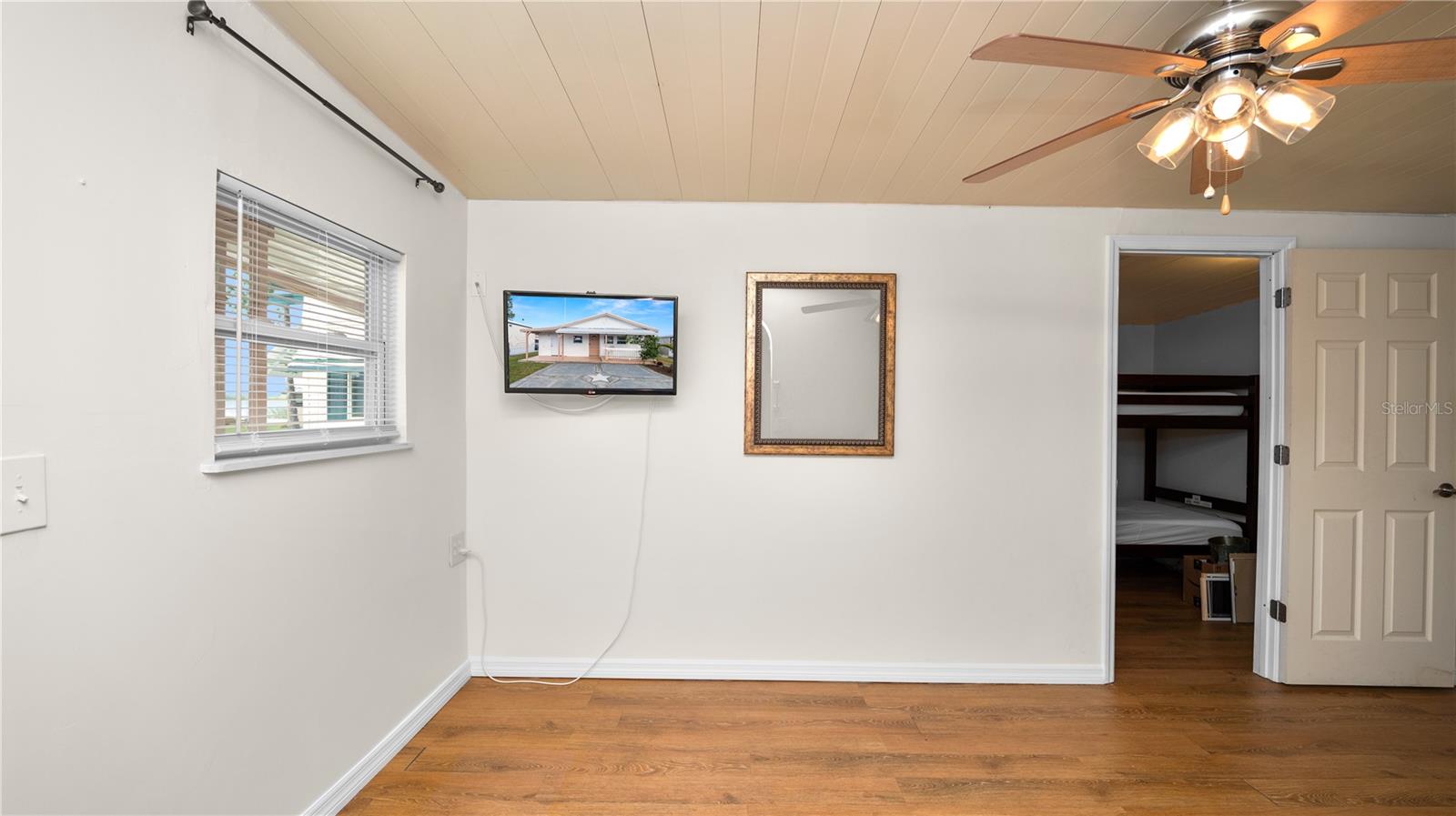 FAIRVIEW VILLAGE - Residential