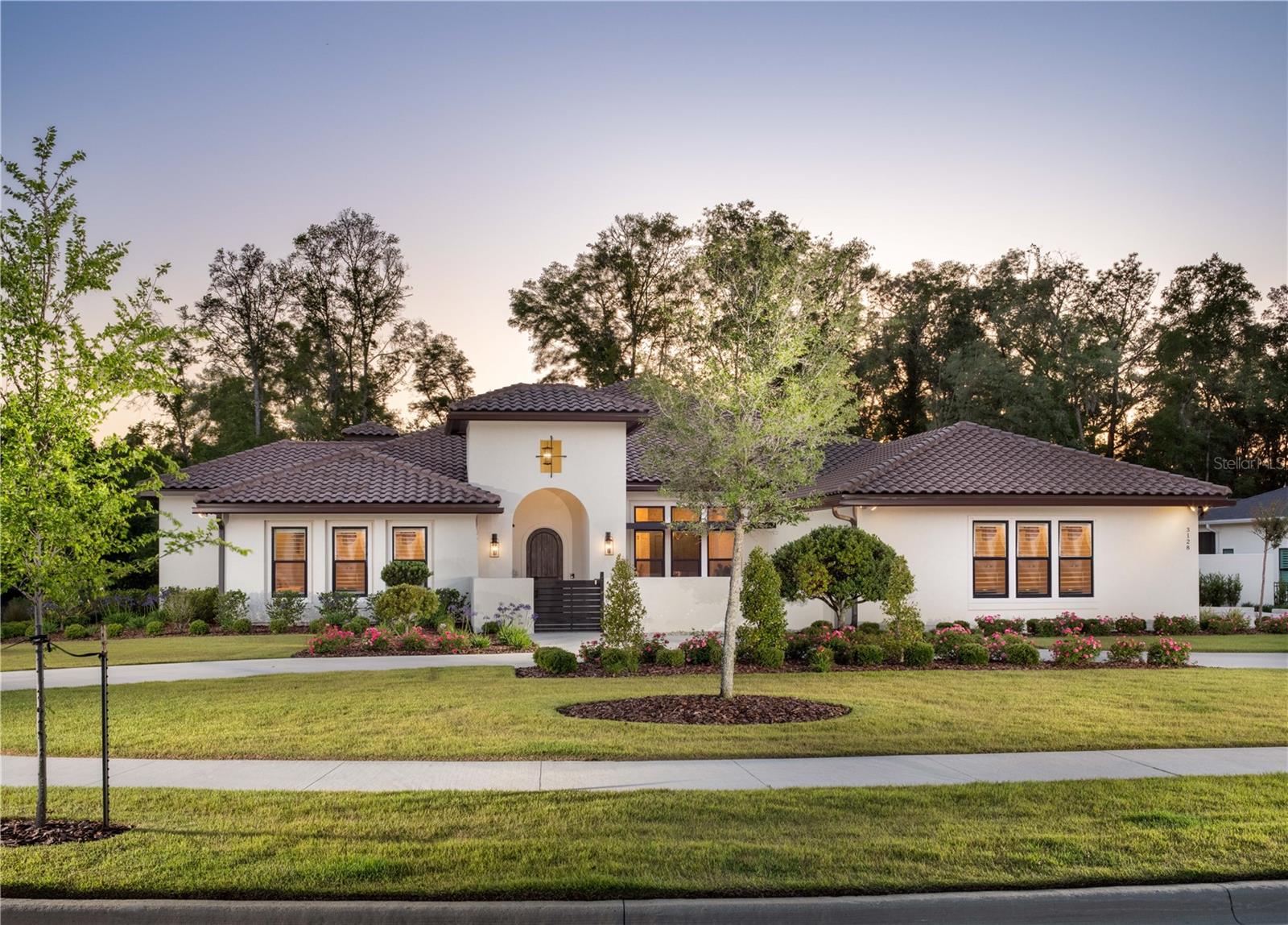 OAKMONT PH 2 PB 32 PG 30 - Residential