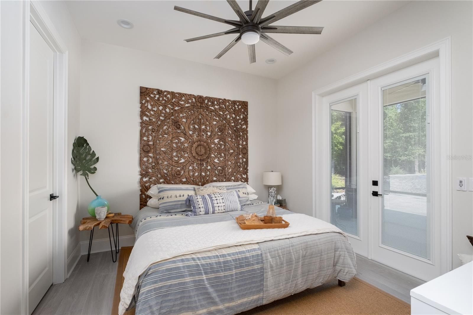 OAKMONT PH 2 PB 32 PG 30 - Residential