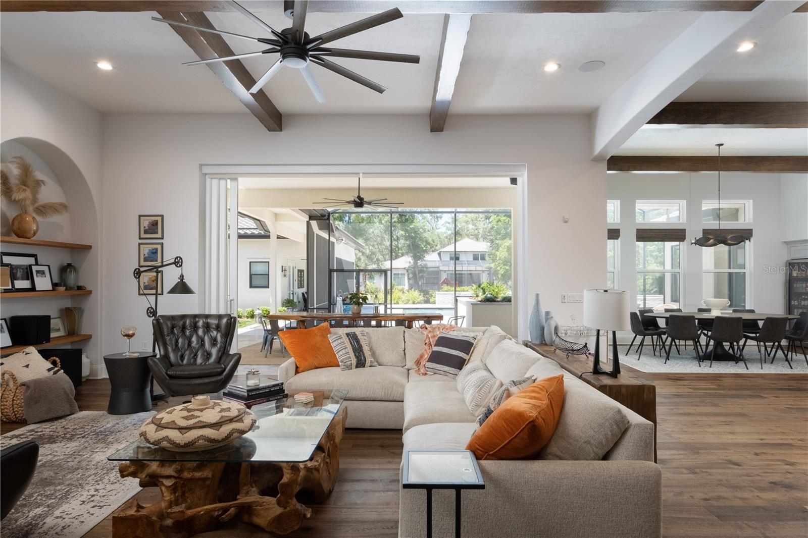 OAKMONT PH 2 PB 32 PG 30 - Residential