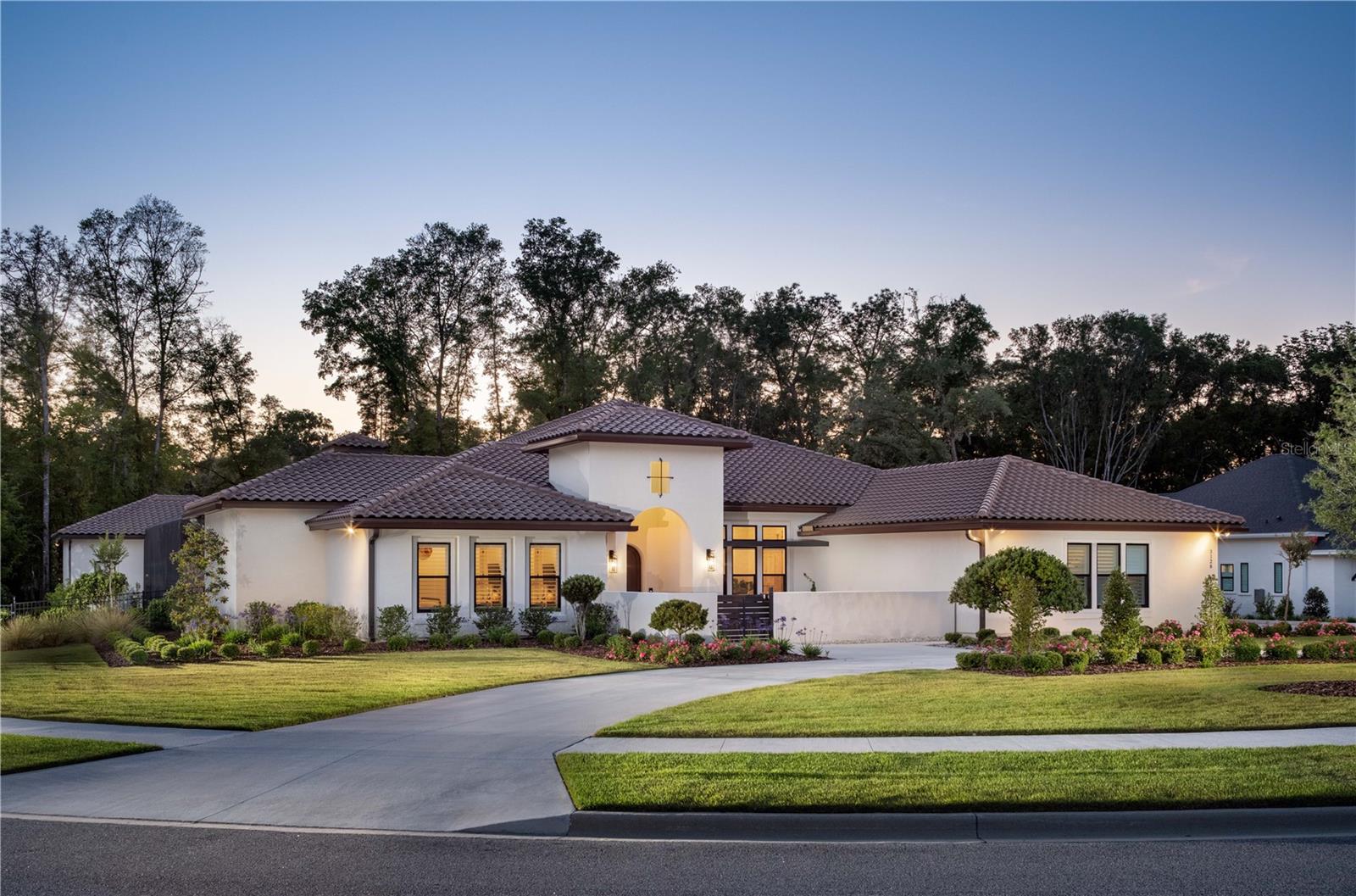 OAKMONT PH 2 PB 32 PG 30 - Residential