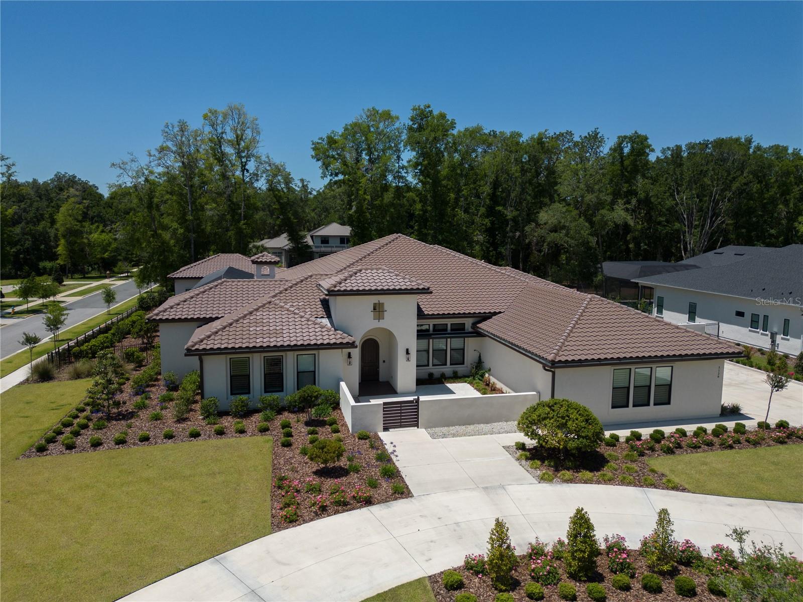 OAKMONT PH 2 PB 32 PG 30 - Residential