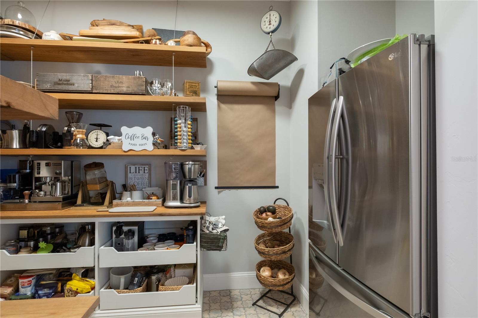 OAKMONT PH 2 PB 32 PG 30 - Residential