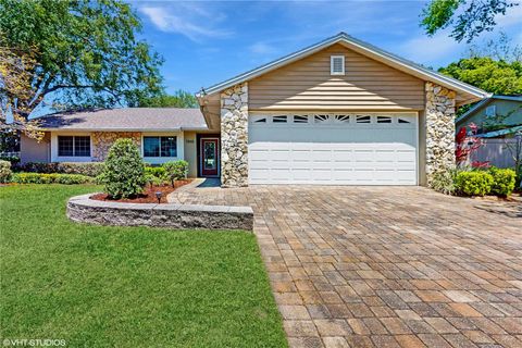 Photo of 7845 Clubhouse Estates Drive, Orlando, FL 32819 (MLS # O6299902) Photo of 7845 Clubhouse Estates Drive, Orlando, FL 32819 (MLS # O6299902)