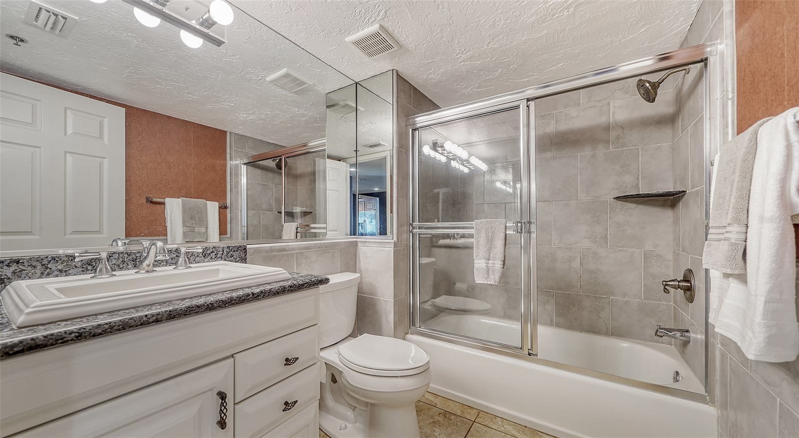 SIESTA SANDS RESORT N-TS - Residential