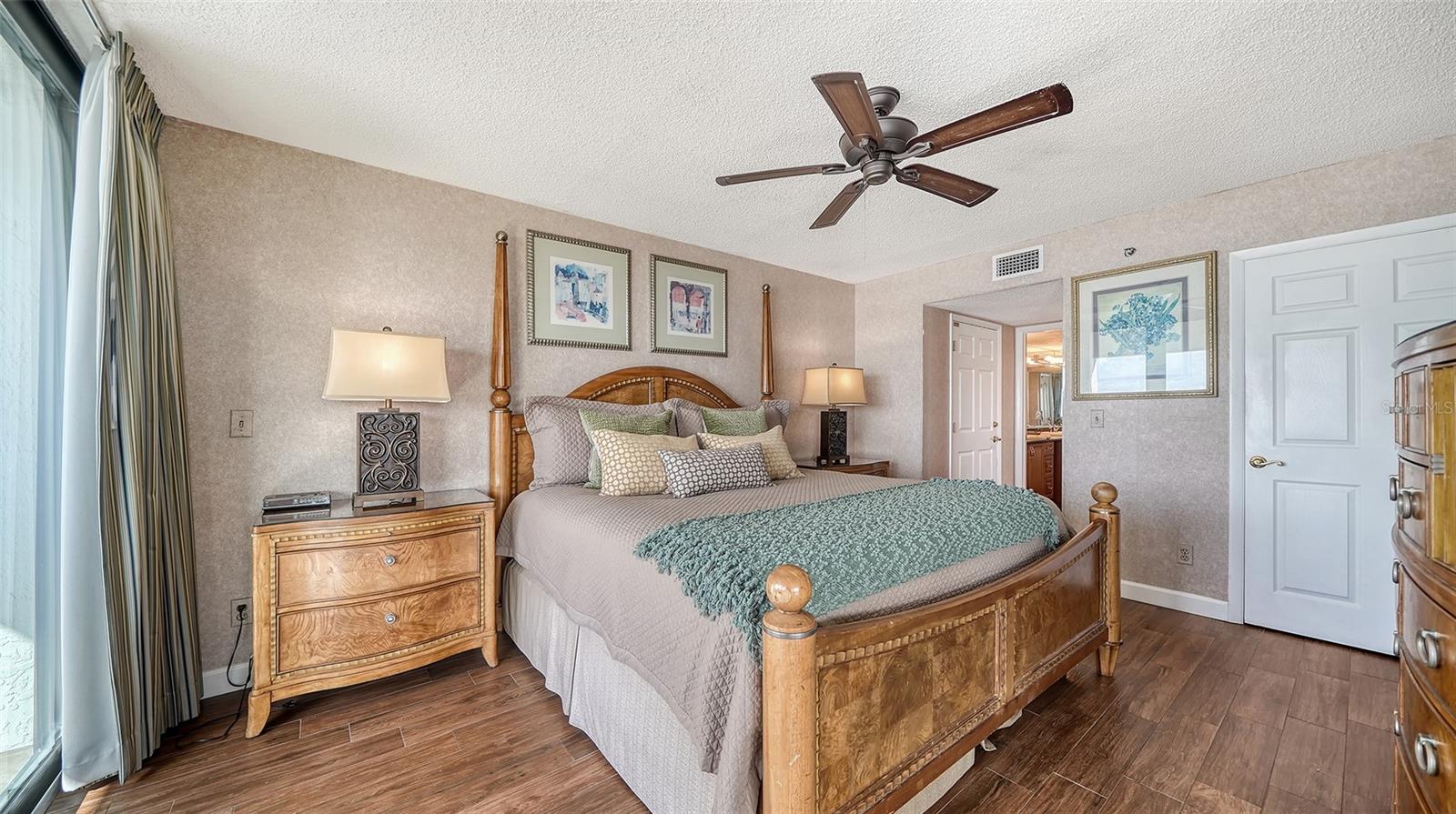 SIESTA SANDS RESORT N-TS - Residential