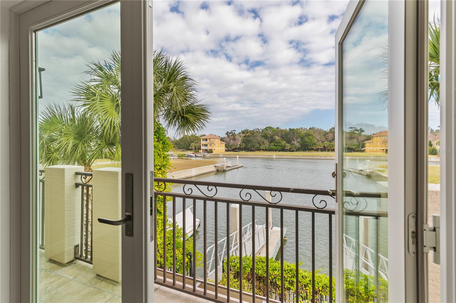 HARBOR VILLAGE MARINA - Residential