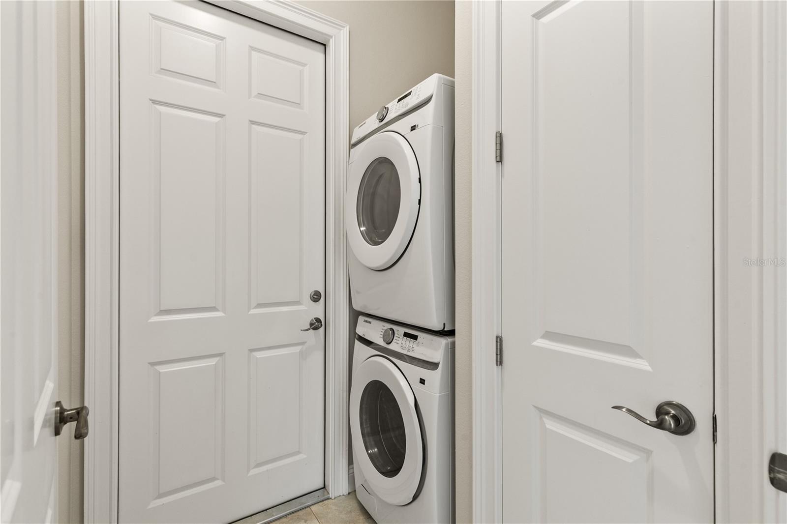 HARBOR VILLAGE MARINA - Residential