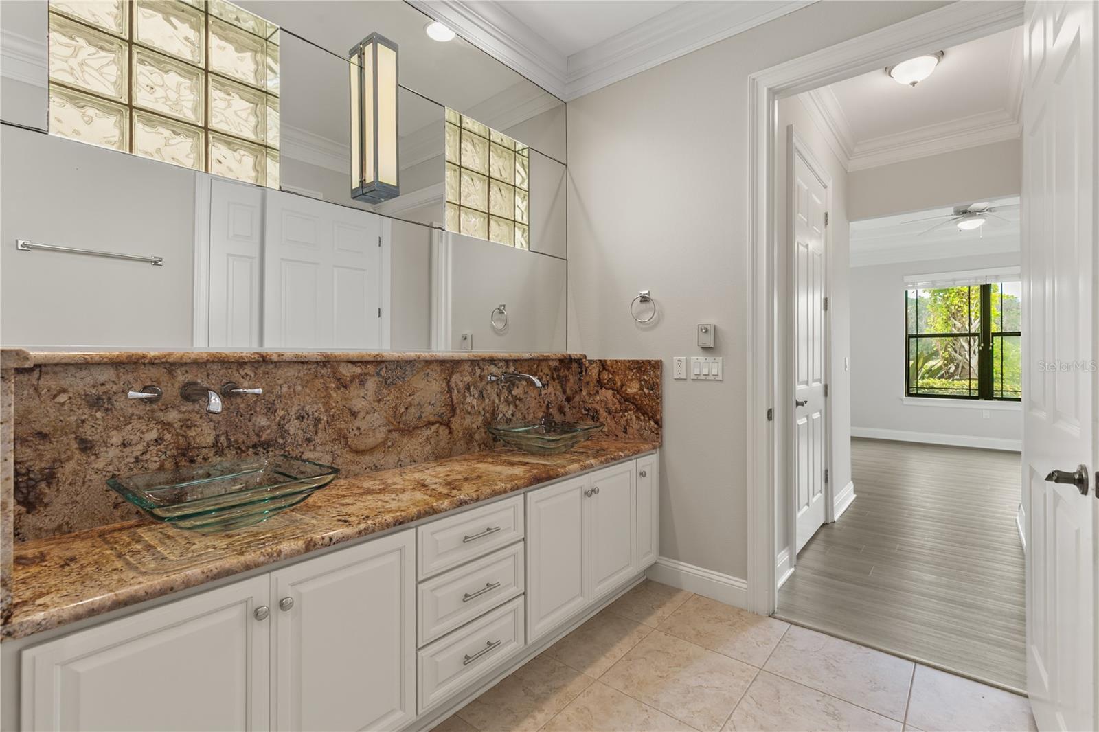 HARBOR VILLAGE MARINA - Residential