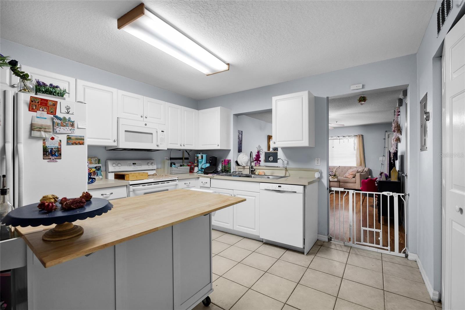 2636 SW 35TH PLACE 21